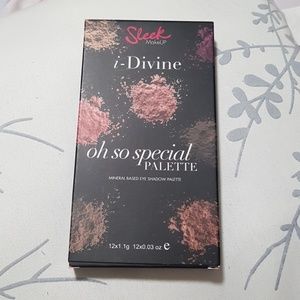 Sleek MakeUP i-Divine oh so special